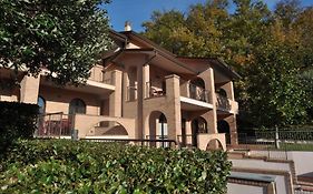 Carpediem Assisi Living Club